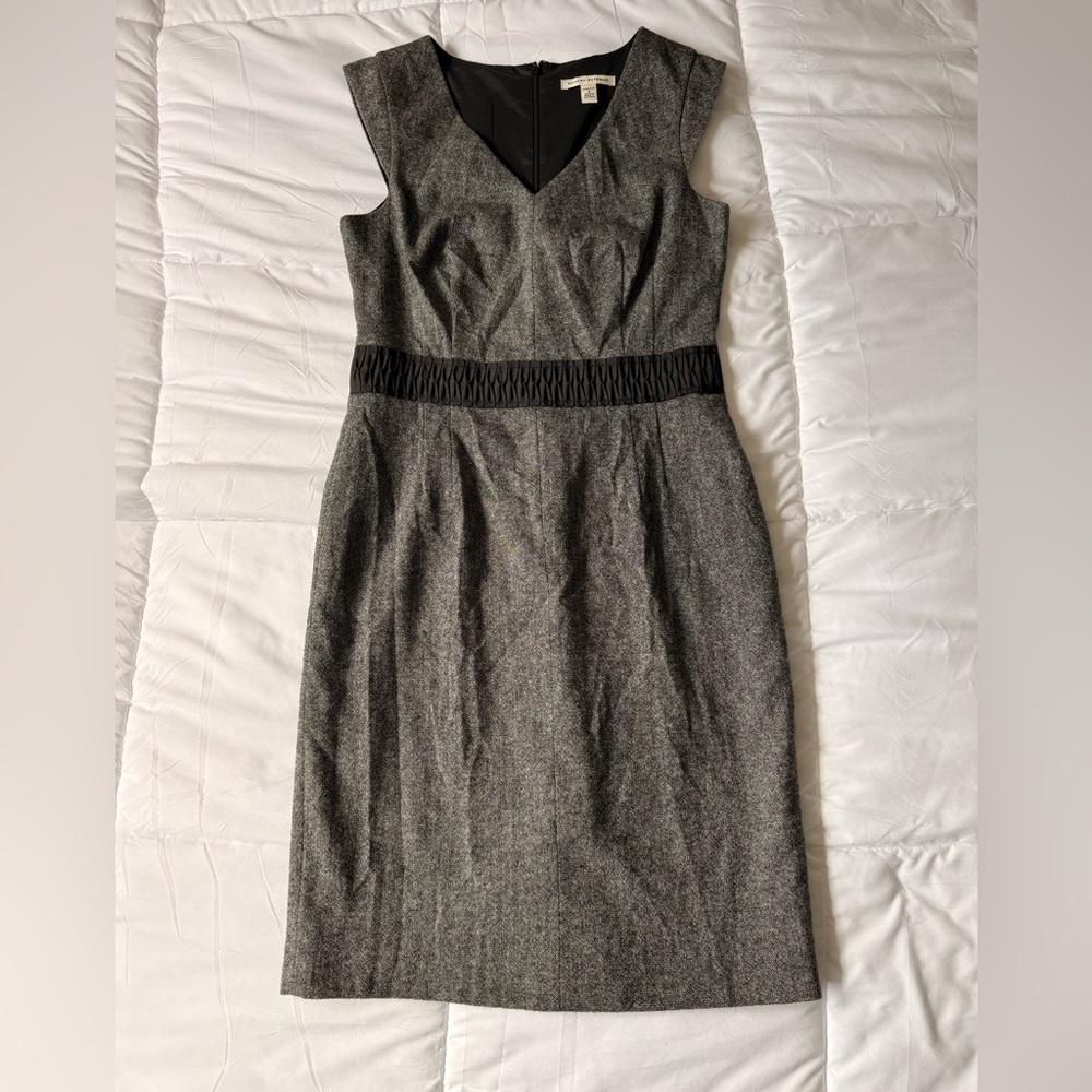 Banana Republic Women's Cocktail Dress Gray Tweed Wool-Blend Size 4 Ruched Waist